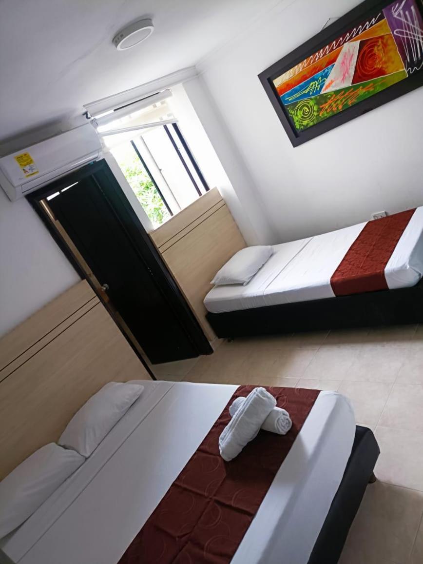 Hotel Suite Imperial 72 バランキージャ エクステリア 写真